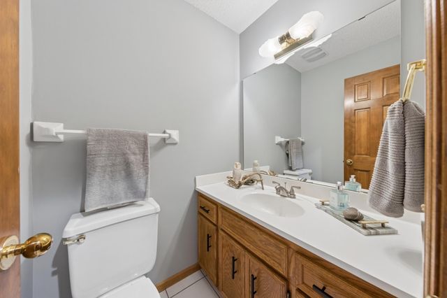 1363 Chatterton Road, Eagan, MN 55123