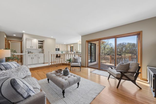 1363 Chatterton Road, Eagan, MN 55123