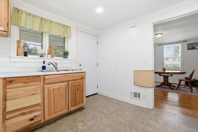417-419 Old Indian Road, Milton, NY 12547