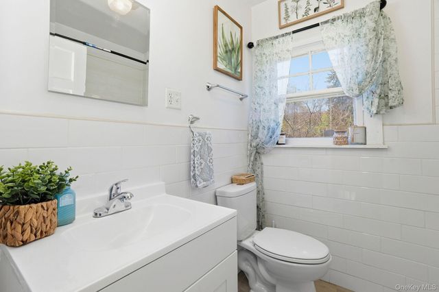 417-419 Old Indian Road, Milton, NY 12547