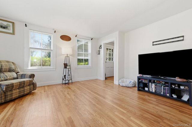 417-419 Old Indian Road, Milton, NY 12547