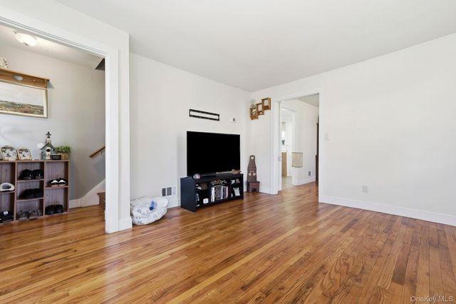 417-419 Old Indian Road, Milton, NY 12547