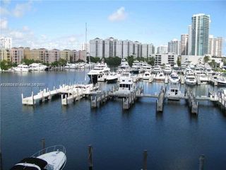 19355 Turnberry Way 22C, Aventura, FL 33180