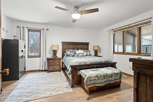 302 Sheyenne Street, Horace, ND 58047