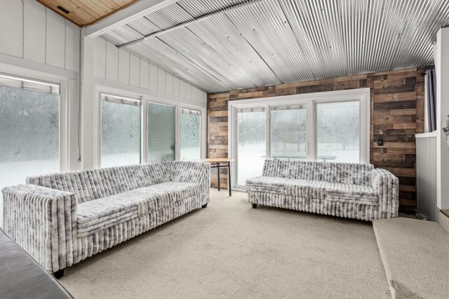 302 Sheyenne Street, Horace, ND 58047