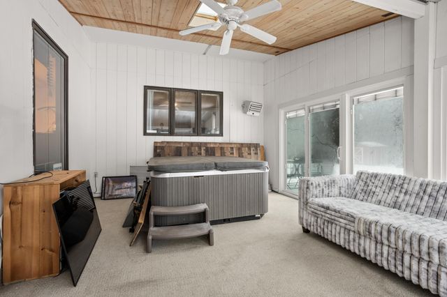 302 Sheyenne Street, Horace, ND 58047