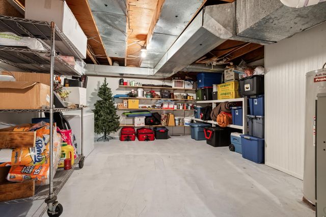 302 Sheyenne Street, Horace, ND 58047