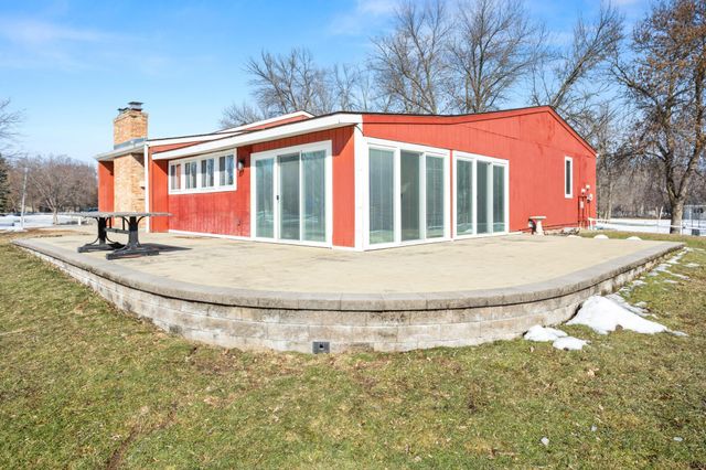 302 Sheyenne Street, Horace, ND 58047