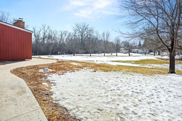 302 Sheyenne Street, Horace, ND 58047