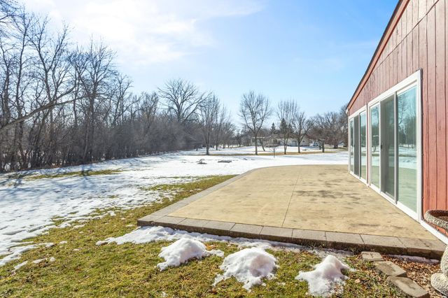 302 Sheyenne Street, Horace, ND 58047