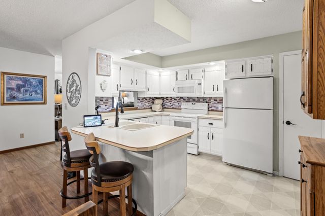 302 Sheyenne Street, Horace, ND 58047