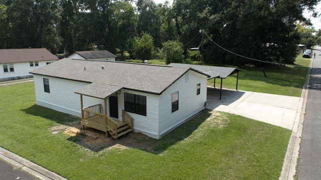 502 Vine St, Deridder, LA 70634