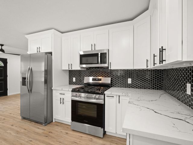 502 Vine St, Deridder, LA 70634