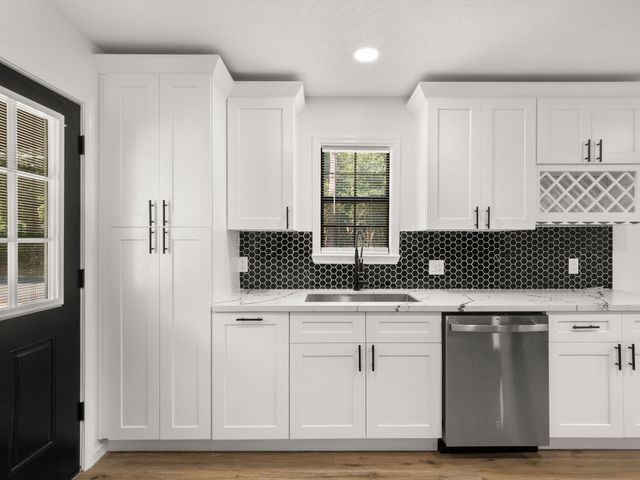 502 Vine St, Deridder, LA 70634