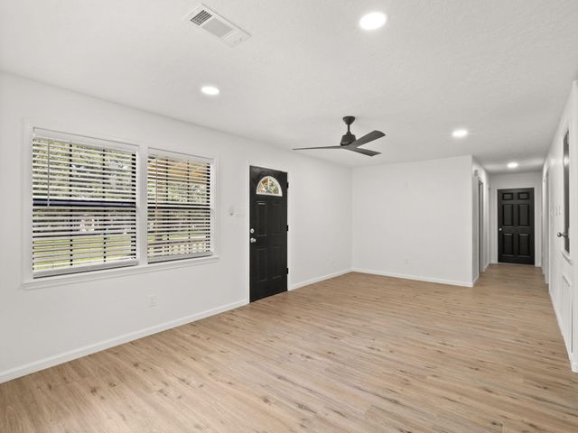 502 Vine St, Deridder, LA 70634