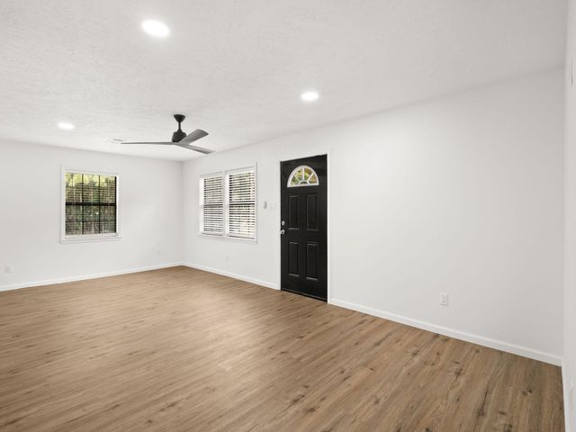 502 Vine St, Deridder, LA 70634