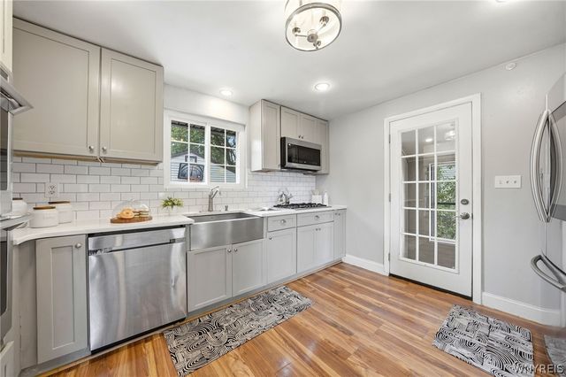 112 Hartford Road, Amherst, NY 14226