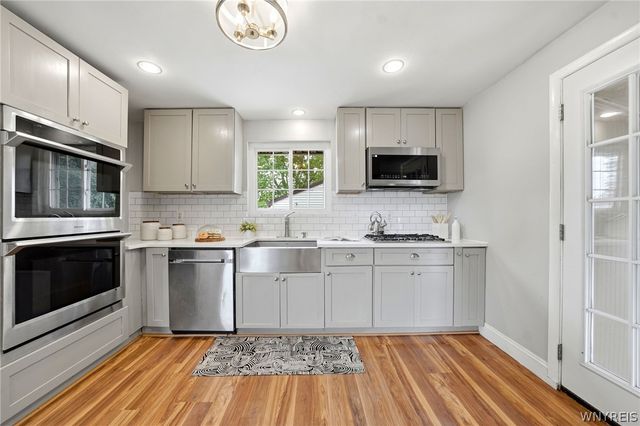 112 Hartford Road, Amherst, NY 14226
