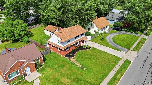 112 Hartford Road, Amherst, NY 14226
