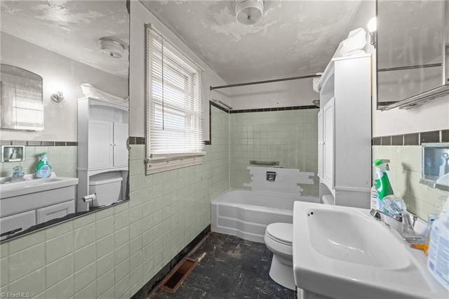 313 E King Street, King, NC 27021