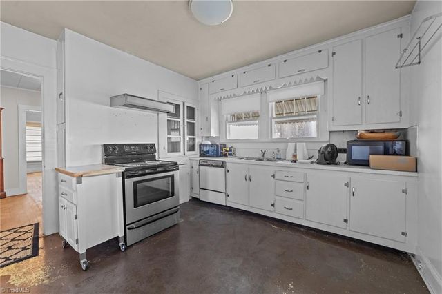 313 E King Street, King, NC 27021