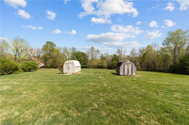 313 E King Street, King, NC 27021