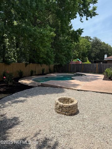 2444 SHELBY CREEK Road W, Jacksonville, FL 32221