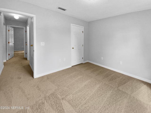 2444 SHELBY CREEK Road W, Jacksonville, FL 32221