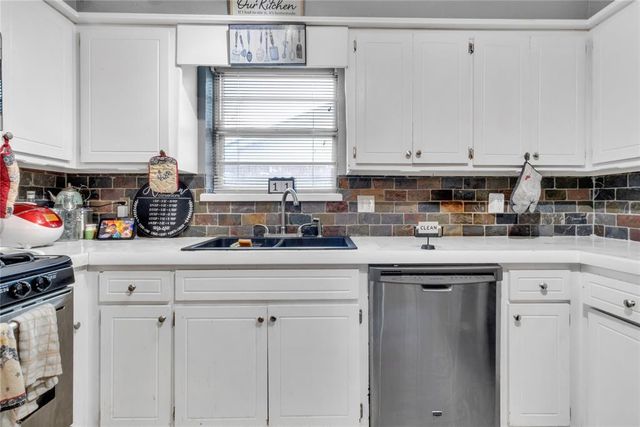 3921 N Shannon Avenue, Bethany, OK 73008