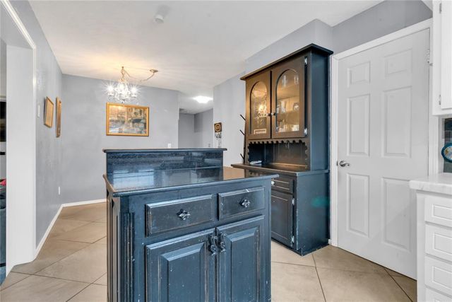 3921 N Shannon Avenue, Bethany, OK 73008