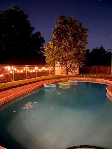 3921 N Shannon Avenue, Bethany, OK 73008