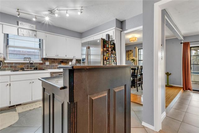 3921 N Shannon Avenue, Bethany, OK 73008