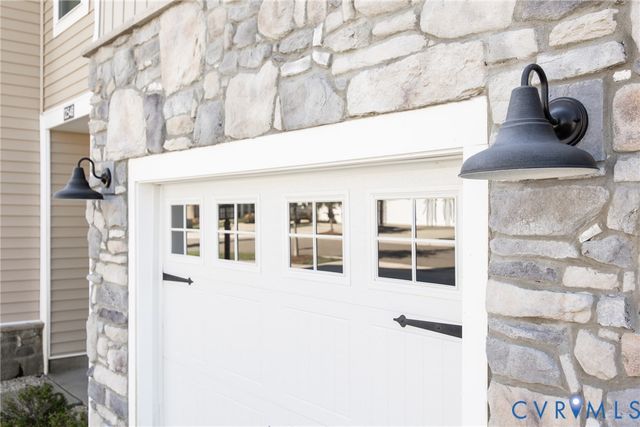 12548 Petrel Xing, Midlothian, VA 23112