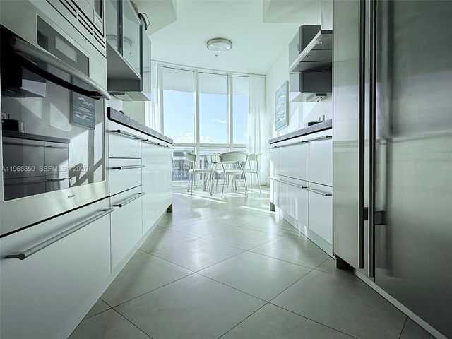 18201 Collins Ave 1501A, Sunny Isles Beach, FL 33160