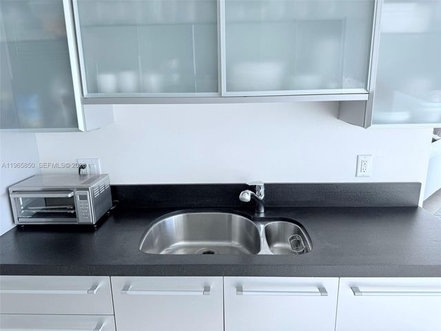 18201 Collins Ave 1501A, Sunny Isles Beach, FL 33160