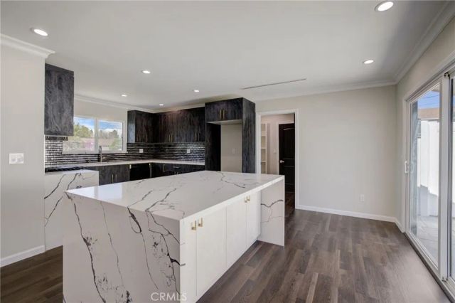 10920 Garden Grove, Porter Ranch, CA 91326