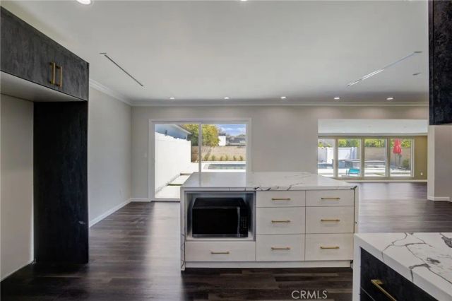 10920 Garden Grove, Porter Ranch, CA 91326