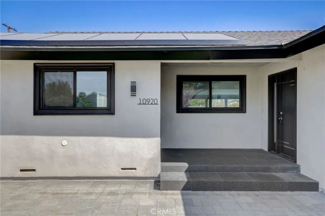 10920 Garden Grove, Porter Ranch, CA 91326