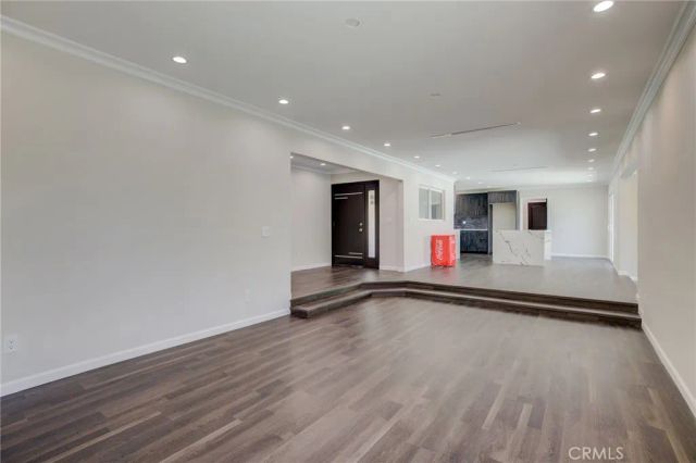 10920 Garden Grove, Porter Ranch, CA 91326