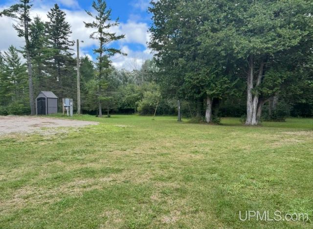 10645 N Main St Road, Rapid River, MI 49878
