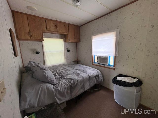 10645 N Main St Road, Rapid River, MI 49878