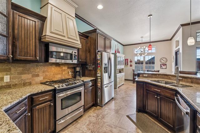 8600 NW 111th Street, Oklahoma City, OK 73162