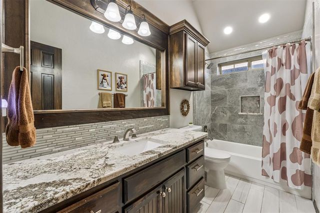 8600 NW 111th Street, Oklahoma City, OK 73162