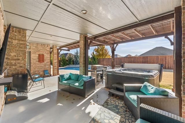 8600 NW 111th Street, Oklahoma City, OK 73162