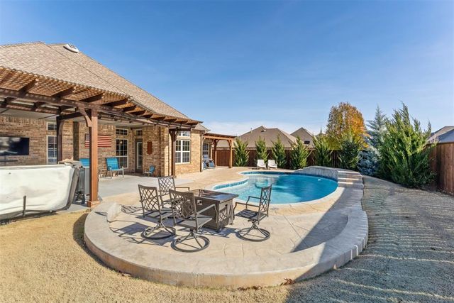 8600 NW 111th Street, Oklahoma City, OK 73162