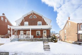 822 STIRLING ST, Coatesville, PA 19320