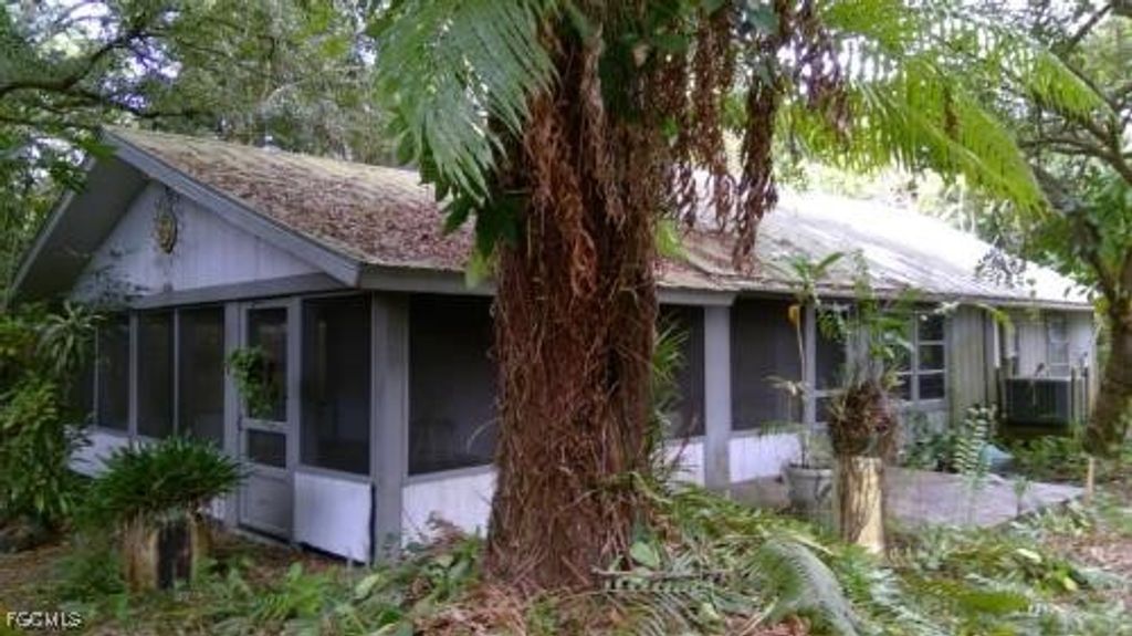 10511 Orange River BLVD, Fort Myers, FL 33905