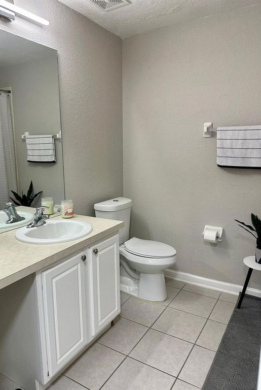 Image 3 of property listing at 6440 AXEITOS TERRACE 106, Orlando, FL 32835