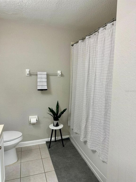 Image 4 of property listing at 6440 AXEITOS TERRACE 106, Orlando, FL 32835