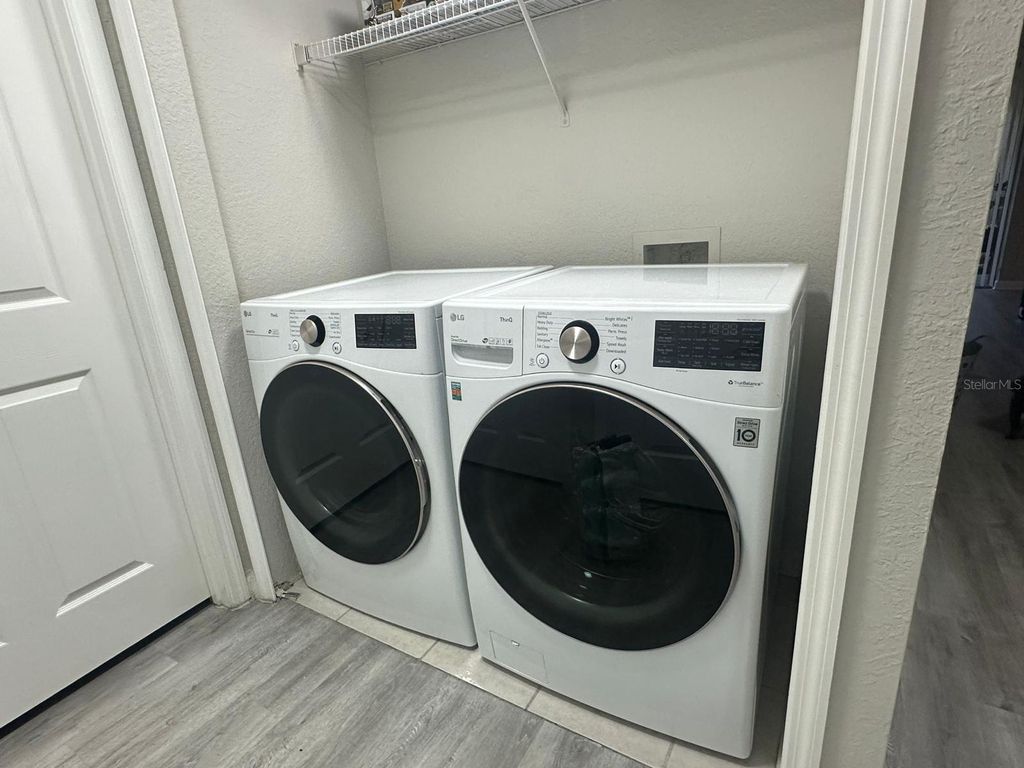 Image 7 of property listing at 6440 AXEITOS TERRACE 106, Orlando, FL 32835